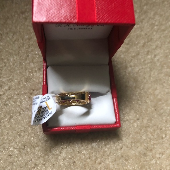 Ruby (2-7/8 ct.) & Diamond (1/3 ct.) in 14k Gold - Picture 10 of 10